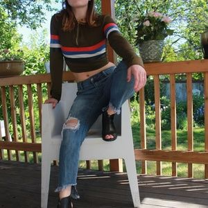 Stretchy and Sporty Cropped Hoodie